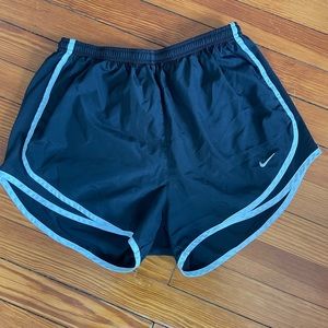 black nike running shorts